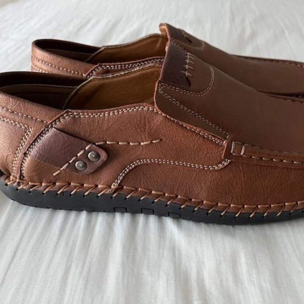 SHAIRE Mens casual leather loafers 11,HOLLOW crew  & new SPX fit socks